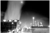 Contaminaci&oacute;n atmosf&eacute;rica. Serie fotogr&aacute;fica de Sergi Reboredo.