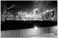 Contaminaci&oacute;n atmosf&eacute;rica. Serie fotogr&aacute;fica de Sergi Reboredo.