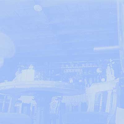 Bar de Isla Negra. Detalle de una fotograf&iacute;a de Fabio Borquez. &Iacute;ndice.